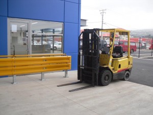 Forklift Safety - Barrier Rail - Wall protection