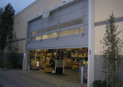 Extra Large Rapid Fold Door Entrance