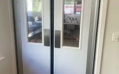 The Benefits of the 4500 Series Swing Door – Strength, Hygiene and Efficiency Combined