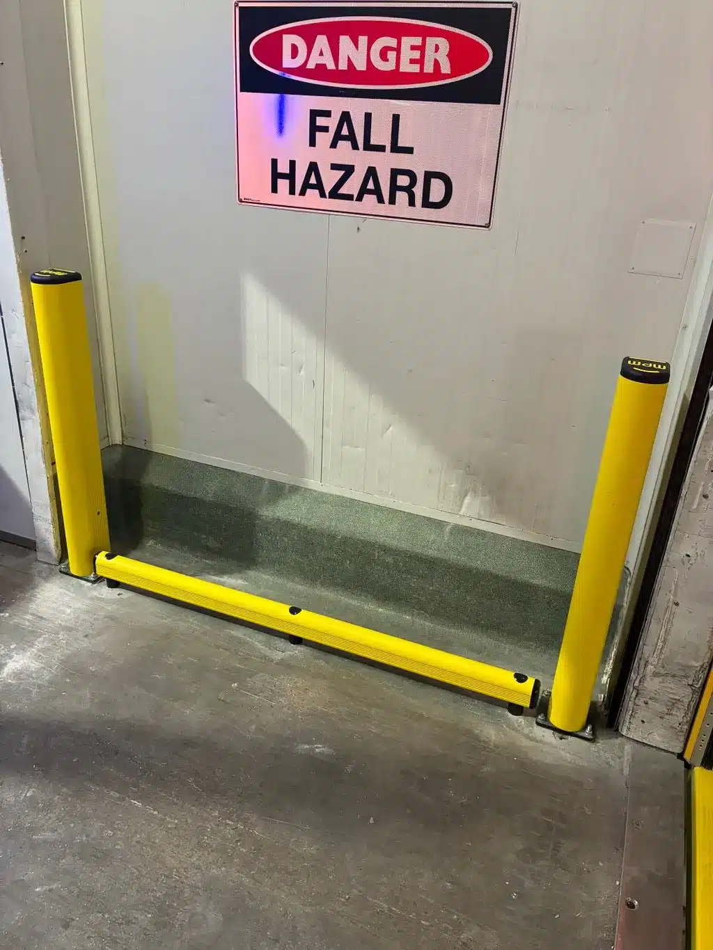 DEFLEX® Dock Protection (2) DEFLEX® Dock Protection - Smarter Loading Dock Safety for Industrial Facilities